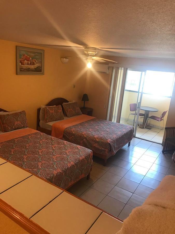 Hotel Sevilla Тихуана Экстерьер фото