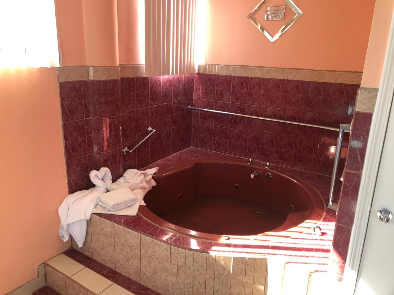 Hotel Sevilla Тихуана Экстерьер фото